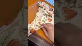 Pr&eacute;sentation d'un ensemble re&ccedil;u &agrave; la friperie
