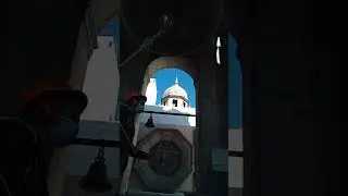 repique de campanas por el día de san jose. En catedral de toluca Edomex. misa 20 de marzo.