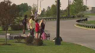 Wentzville Lear Corporation workers strike over health and safety issues