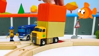 SURPRISE TRUCK! - Brio Toys demo - Learning videos for kids - Fruit and Vegetables Truck