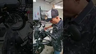 Himalayan 450 Handlebar Adjustment #bigbearbangalore #royalenfield #himalayan450 #allroadsnoroads