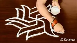 easy rangoli - simple kolam designs with 7 to 4 dots - chukkala muggulu design