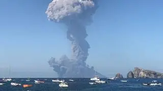 МОЩНЫЕ ИЗВЕРЖЕНИЯ и ВЗРЫВЫ ВУЛКАНОВ, снятые на видео... Эпичные кадры!