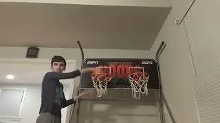 Dunks 502,401-502,500 (50.25% to 1 million!)