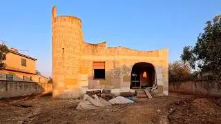 (49) Hard Work, Heat & Hope - Life Renovating an Abandoned Villa in Sicily, Italy!