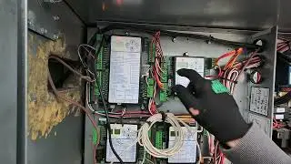 (2) 13 ton Aaon's....multiple alarms.....simple problem causing all kinds of issues. #aaonmua