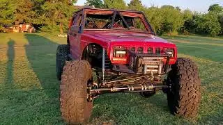First walk-around with 1 ton axles, Cage and 42s jeep xj