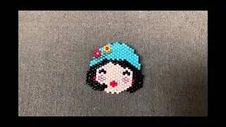 Как сделать шарм «Девочка с каре» из бисера Miyuki