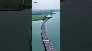 PROYEK TRILIUNAN JALAN TOL BAWAH DANAU