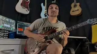 CINCO P&Atilde;ES E DOIS PEIXINHOS | QUATRO POR UM SOLO GUITAR