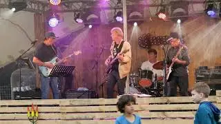 Rhythm Junkies, Jeffreys Bay - Radar Love