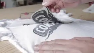 Linoleum Block Printing a Tshirt