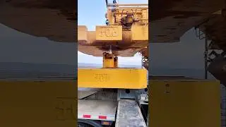 How Crane Counterweight Works: Heavy Lifting Secret🔥🤯#shorts