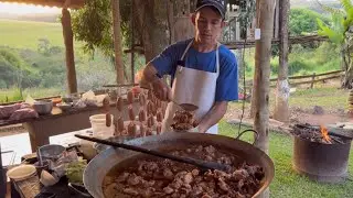 COMO ELE FAZ E GUARDA A CARNE DE PORCO NA LATA E LINGUIÇA ARTESANAL