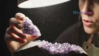 Crystal Bloom Symphony: Organic Geode Growth Patterns in Slow Motion