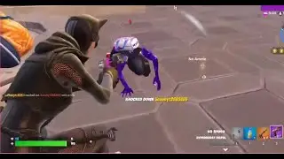 Ammo has been hard to find for me | #fharyn on #Twitch #fortnite