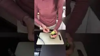 FRISELLA UOVO IN CAMICIA & AVOCADO 🥑