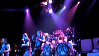Atreyu - Ain't Love Grand - 11/03/10 - Live in Toronto (Phoenix Concert Theatre)