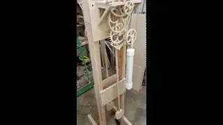 Simplicity Wooden Gear Clock - first test July 14, 2016