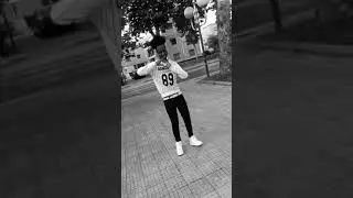 Do the shiggy challenge Dance