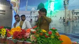Hussain o mini ka matlab bata rahe hen Hussain. by Noha Khuwan Meesam-e-Tammar.