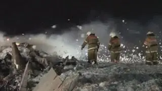 Russia plane crash: Emergency crews arrive on site of deadly crash in Russian city of Kazan