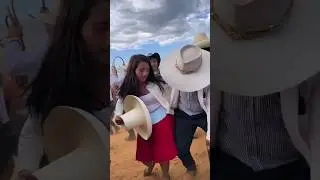 Baile tradicional con caja y flauta en Cajamarca. #Baile #CajaYFlauta #Cajamarca #puritocajamarca
