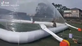 Inflatable pool cover