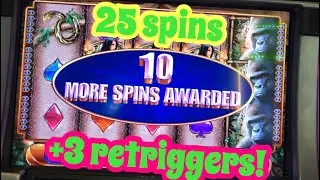 55 spins Queen of the Wild bonus! 25 spins with 3X RETRIGGERS! WMS SLOT MACHINE Pechanga Casino