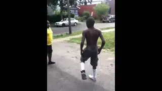 Funniest fight ever Dee vs Tigger