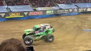 Grave Digger Freestyle-Monster Jam Portland Oregon 2022-Show 3