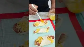 Выпечка на завтрак с беконом и сыром