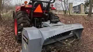 D&eacute;broussailleuse &agrave; dents fixes MP360 pour prise de force sur un tracteur - Clients en action