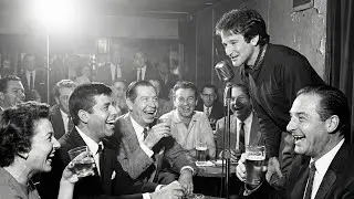 Robin Williams Walked Into Comedy Club - Veteran Comedians LAUGHED Until He Opened His Mouth