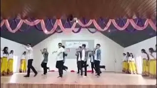 Dance competition performed by 10th B, Topic-Alia Bhatt (2025-26) ll Holy cross Byron bazar raipur