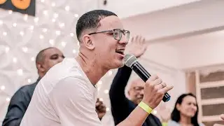 A PRESENÇA DE DEUS SE MANIFESTOU DE UMA FORMA LINDA  😭 | Breno Aguiar