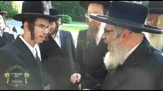 Satmar Lakewood Bochrim Greeting R' Aharon In New Hampshire - Tammuz 5782