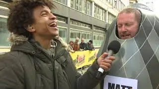 Interview with runners in landmarks costumes - London Landmarks Half Marathon 2019