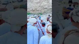 Traditional Omani music and dance!Ummanin #viral #oman #muscat