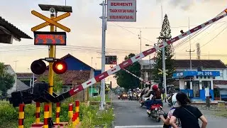 Perlintasan Kereta Api WANTECH Pakunden Kota Blitar, Jawa Timur