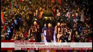 Thousands turn out for procession for murdered mayor (Poland) - BBC News - 18th January 2019