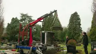 Grafmonument plaatsen - Woonwagen in steen