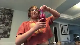 Making a mango dragonfruit refresher copycat recipe!