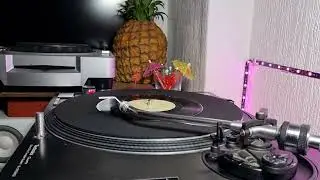 Sybil - Falling in Love - Champion Records - 1986 - 7 Record (45 Rpm)
