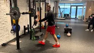 DROP TO SL LUNGE / BB - Top Gym