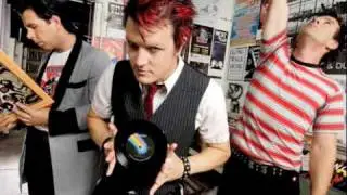 Ryan Riback vs The Living End - White Noise