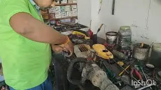 DEWALT 10kg DEMOLITION HAMMER machine ka Corbon set change full video#reels #video #repair 
