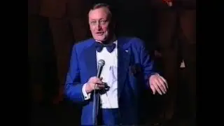Finale  (The Gang&acute;s All Here- Part 9/13) Wimbledon Theatre 1992 HD