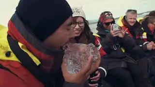 About Fjalls&aacute;rl&oacute;n iceberg boat tours