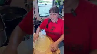 Cheesy Almond Flour Crackers In Minutes!